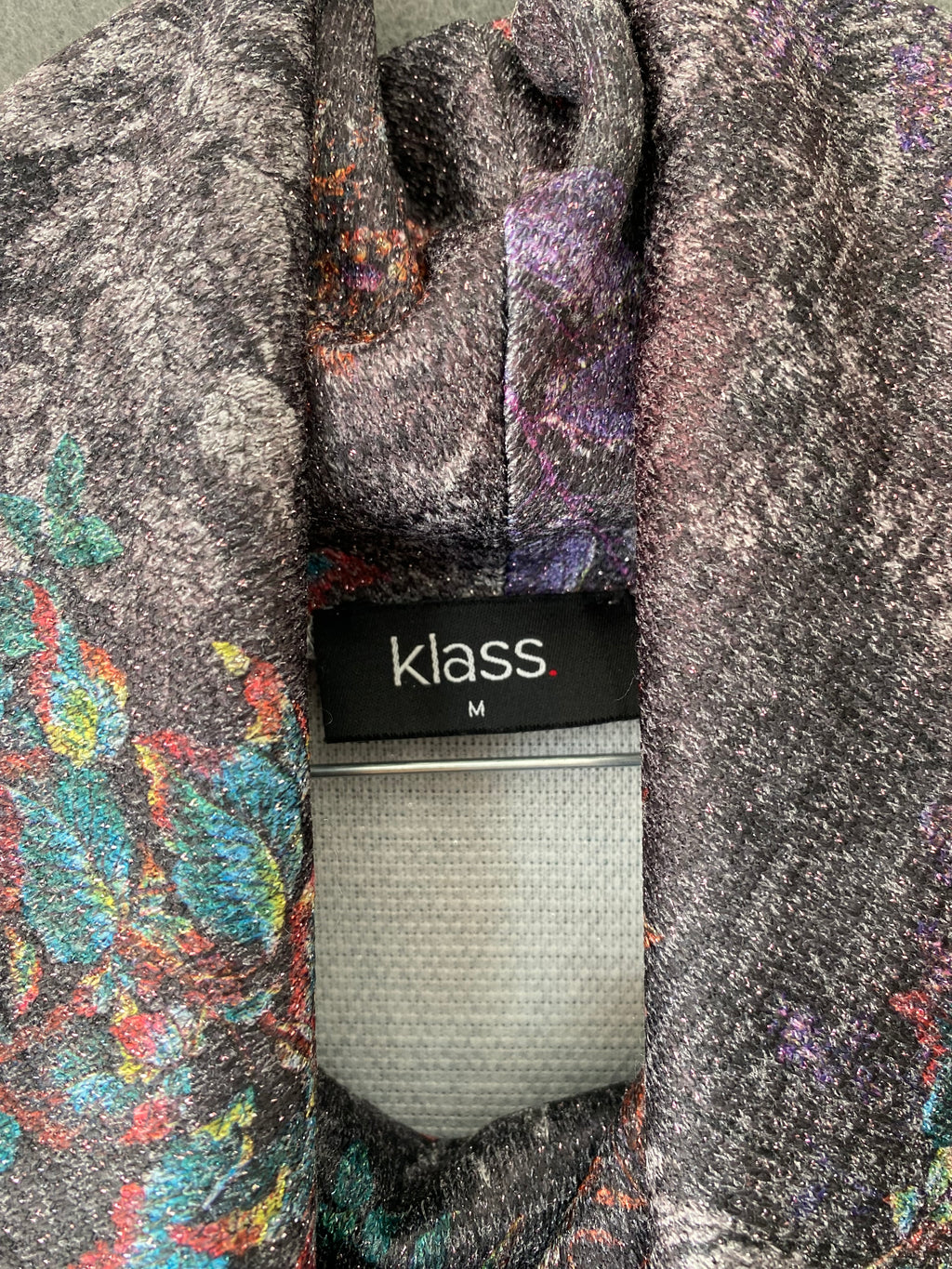 Pull col bénitier imprimé feuillage Klass