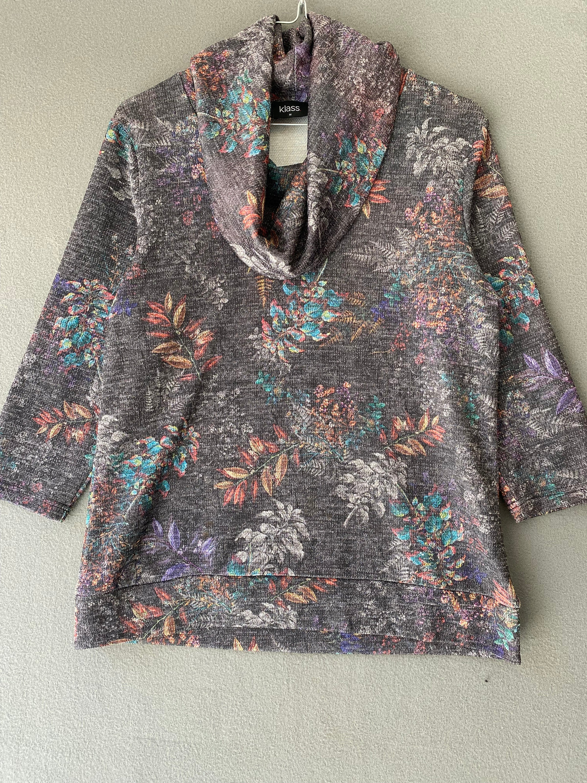 Pull col bénitier imprimé feuillage Klass