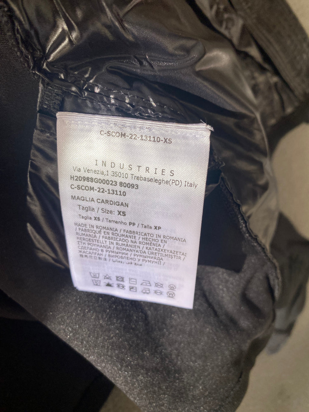 Veste polaire noire à capuche bi-matière