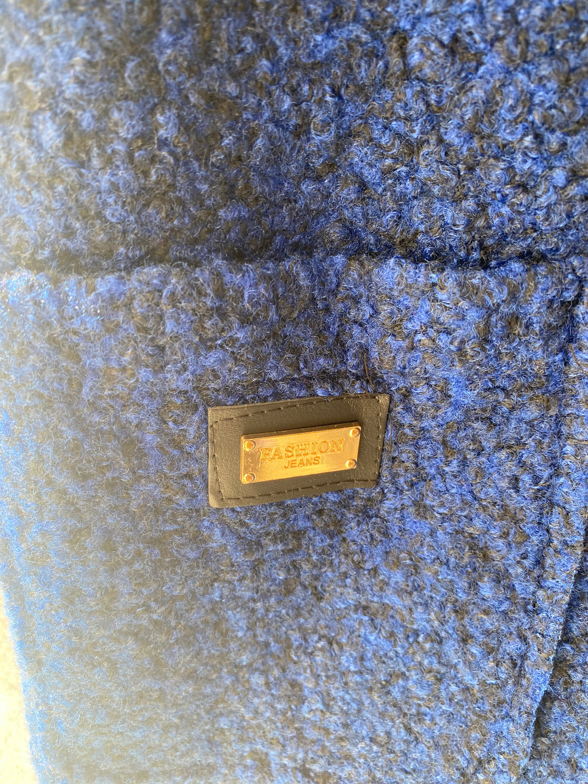 Manteau à capuche en bouclette bleu roi