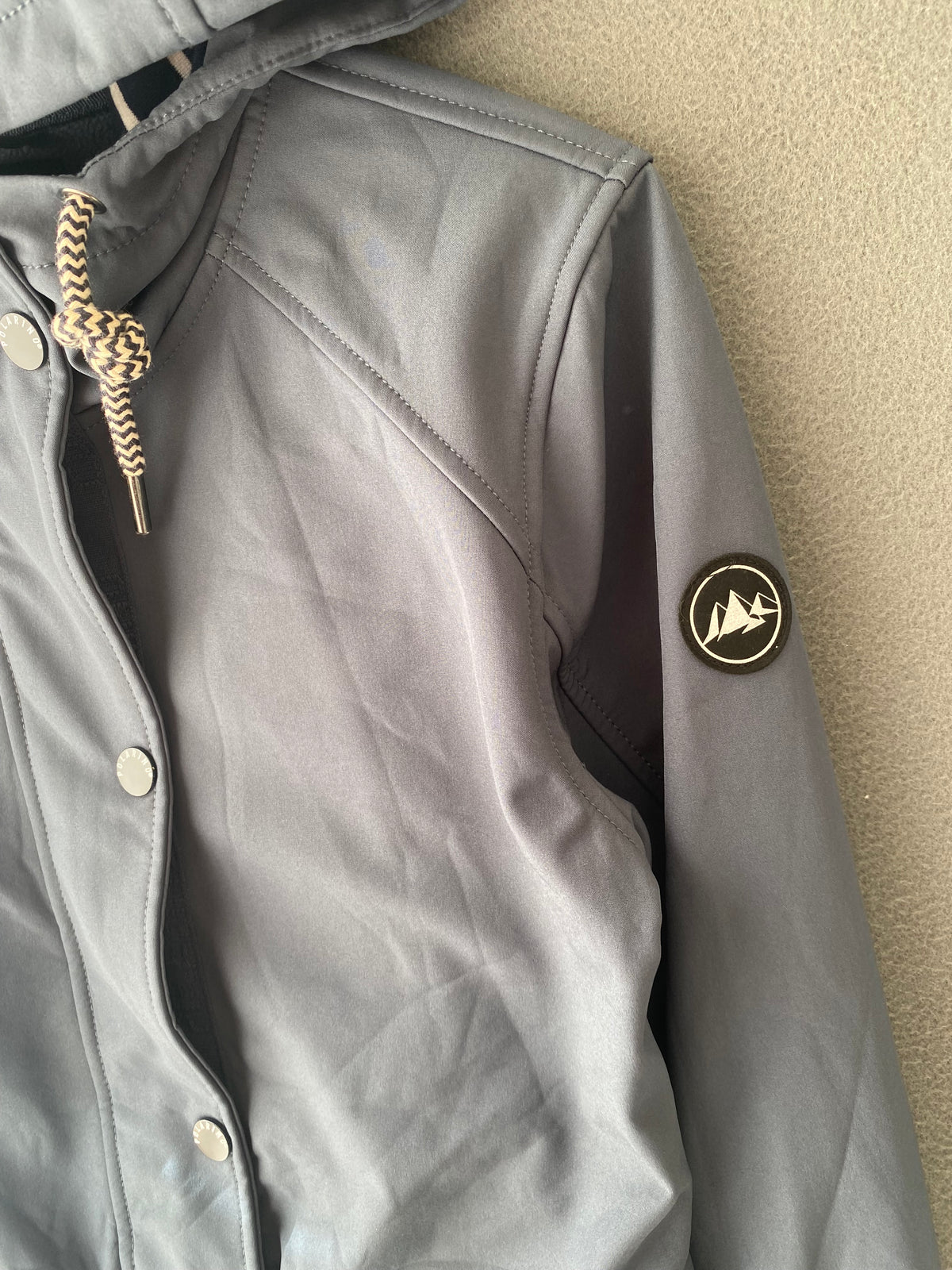 Parka softshell bleu marine à capuche