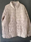 Doudoune légère matelassée beige rosé