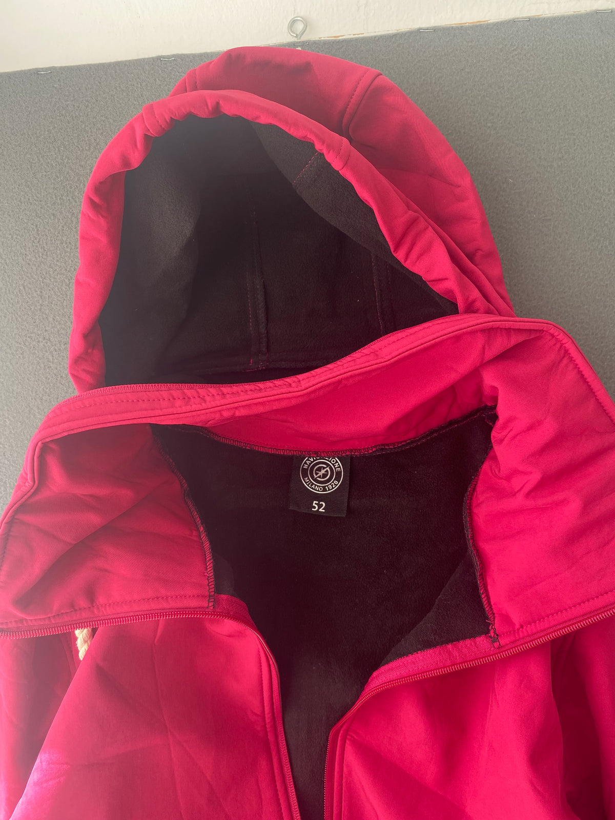 Parka softshell fuchsia à col montant