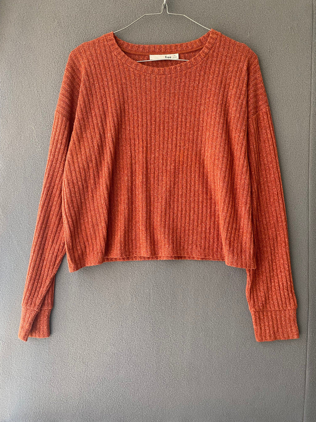 Pull court côtelé rouille