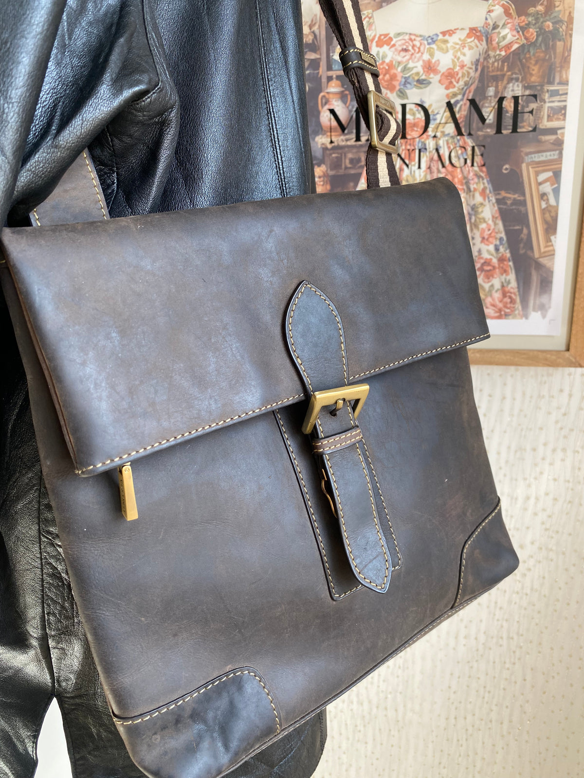 Visconti leather messenger bag