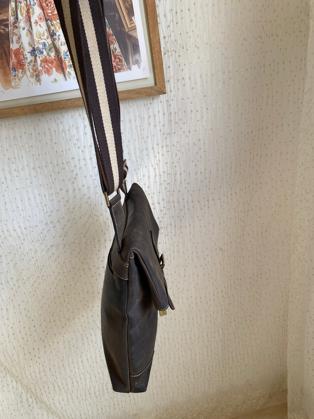 Visconti leather messenger bag