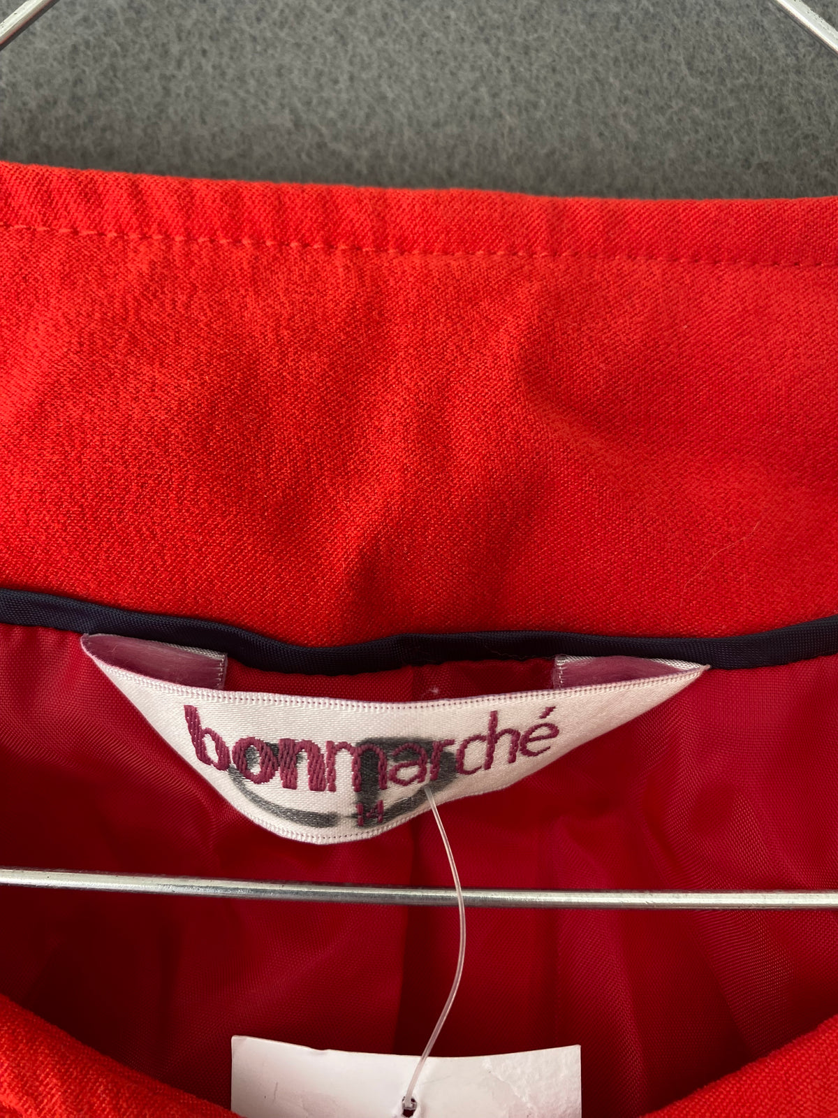 Veste rouge effet suédine Bonmarché