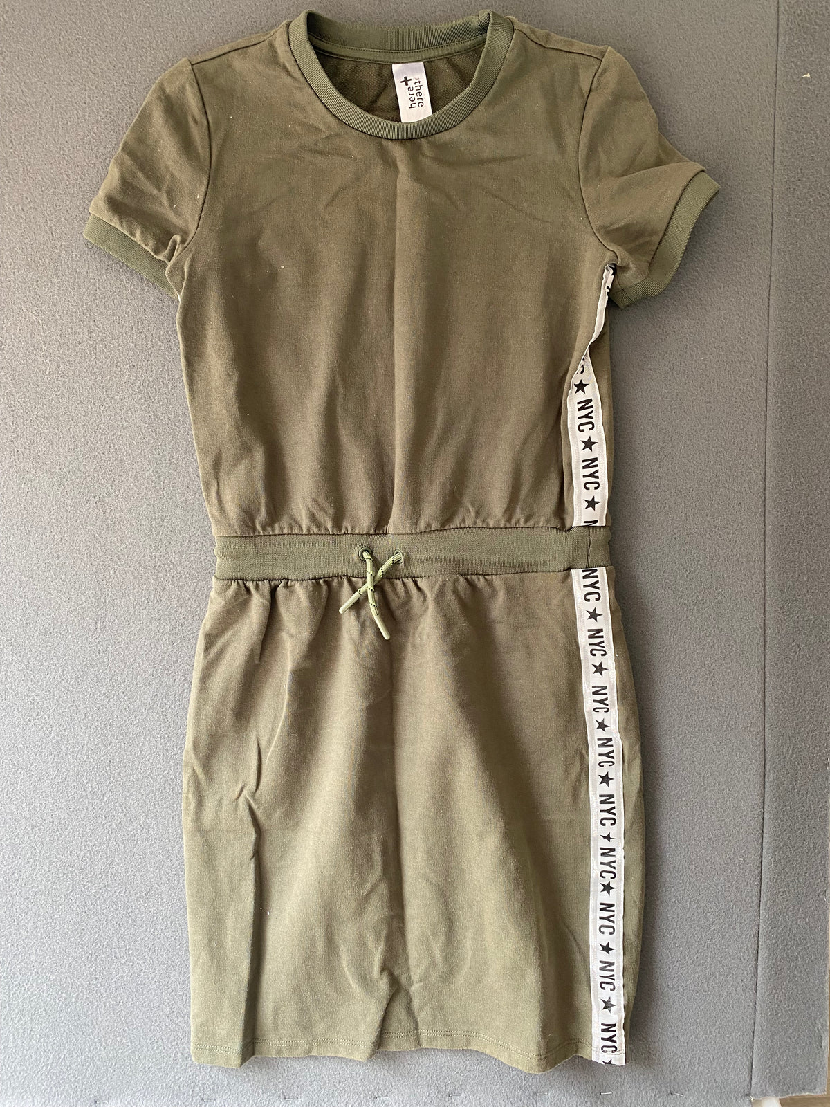 Robe sweat kaki bande NYC