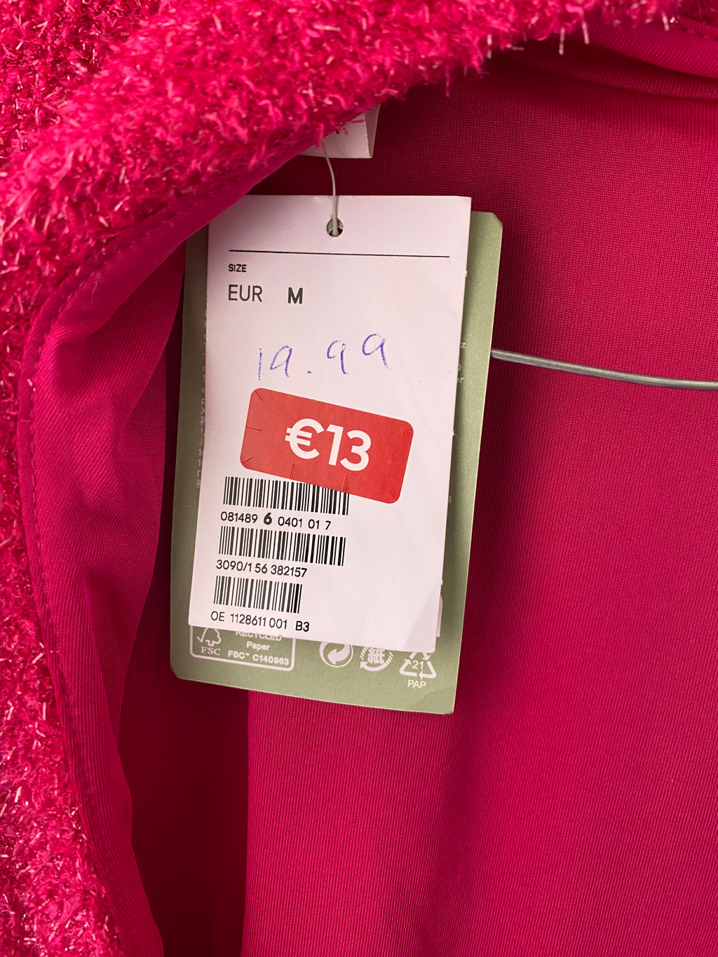Robe pull poilue fuchsia oversize