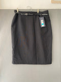 Jupe crayon noire à ceinture fine