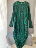 Robe midi zébrée verte et noire froncée