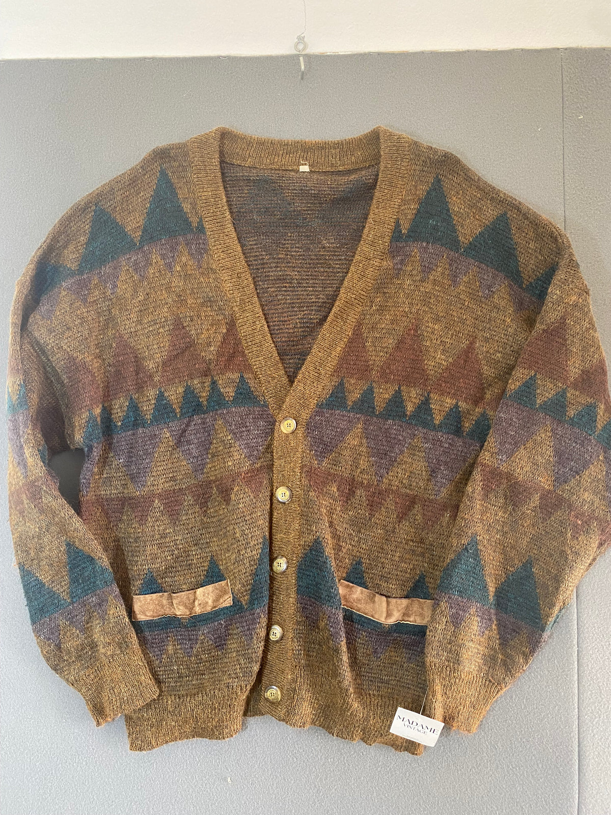 Gilet cardigan vintage en maille mohair – motifs géométriques
