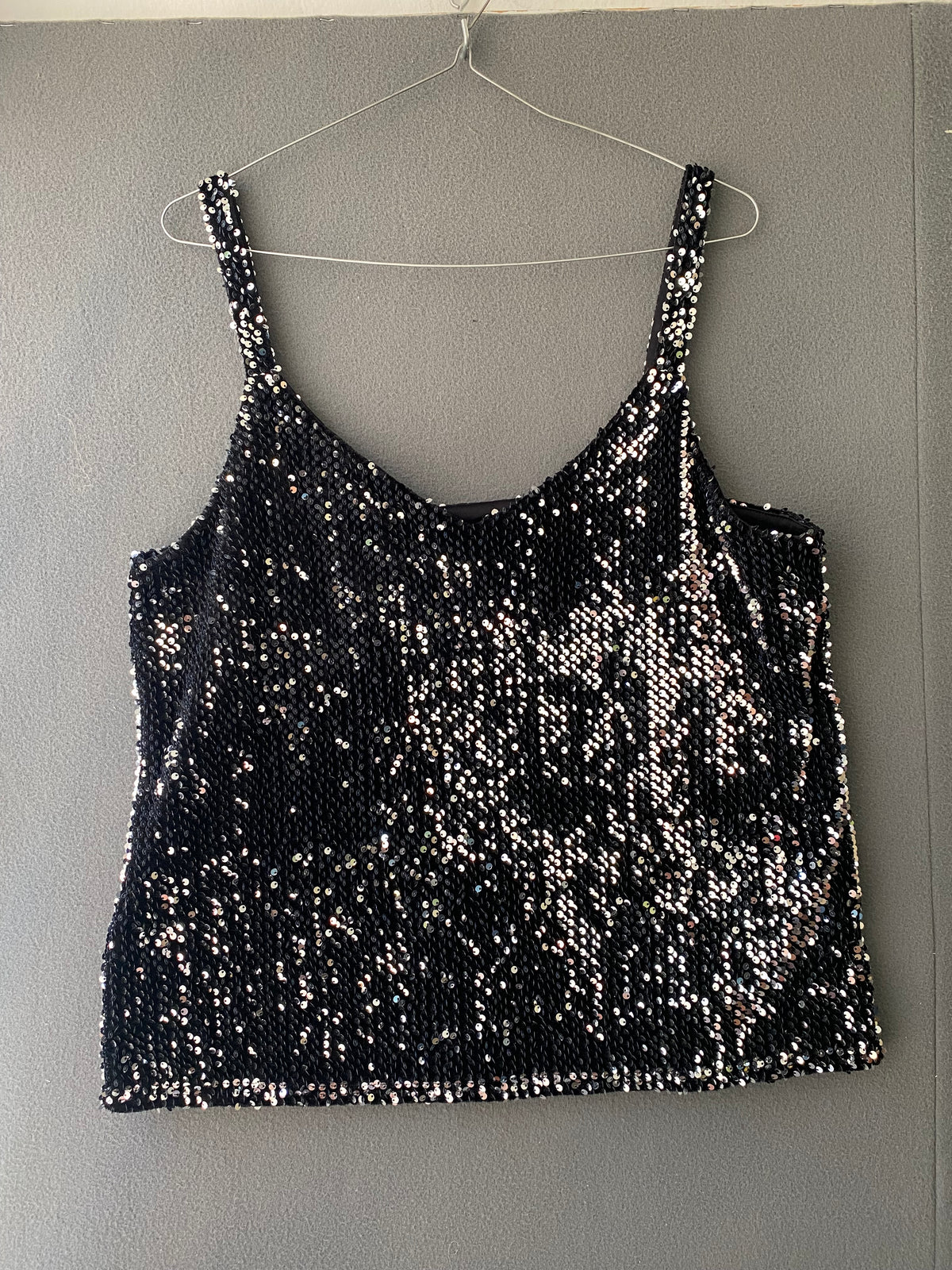 Caraco à sequins noir et argent