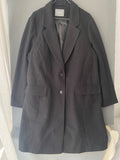 Manteau noir à col tailleur et deux boutons