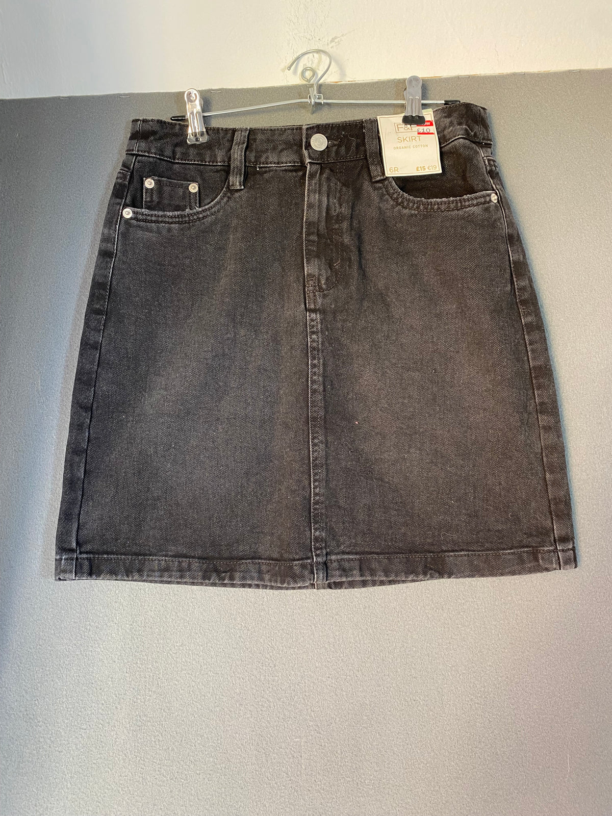 Jupe en jean noir délavé en coton bio
