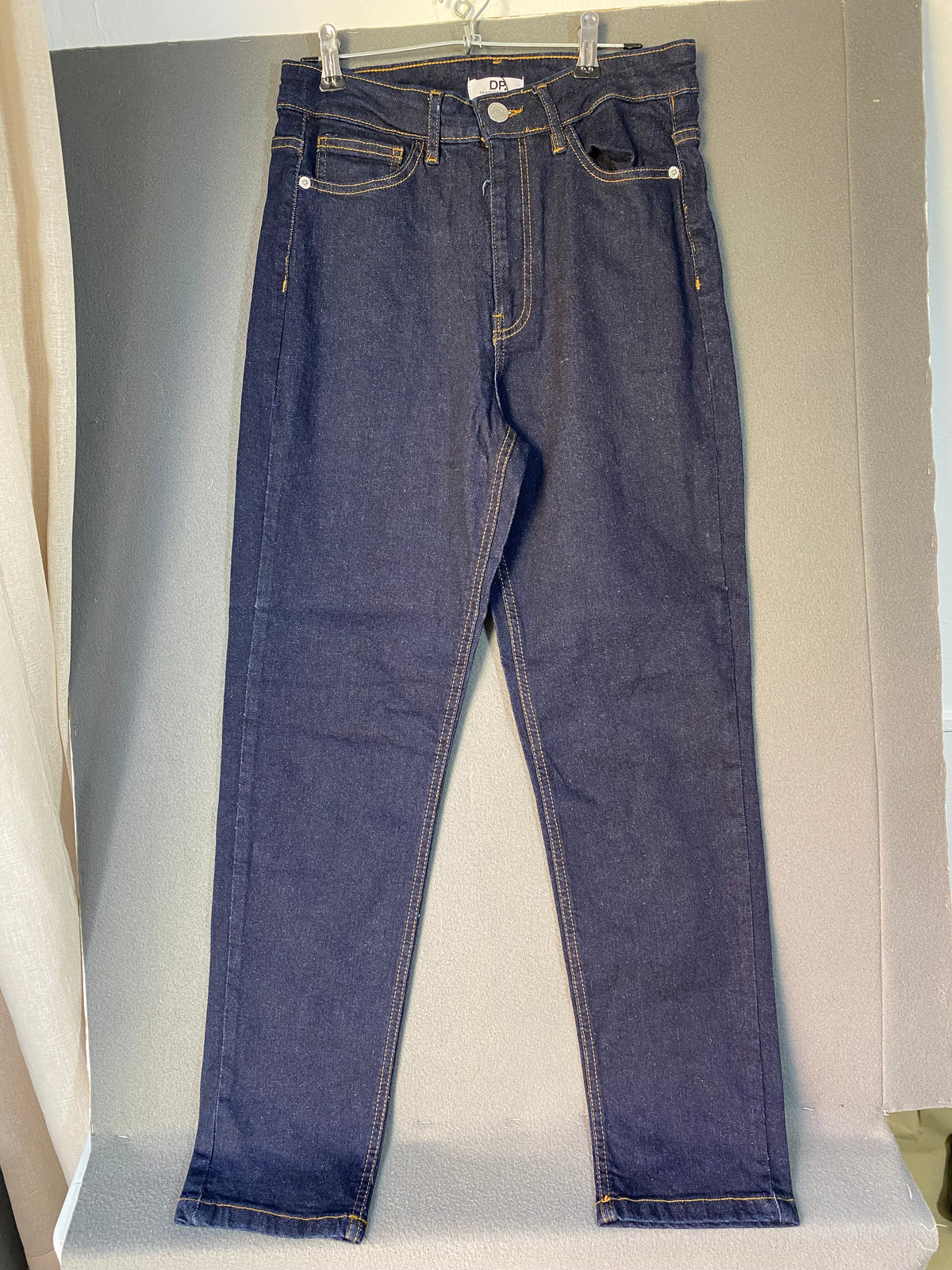 Jean droit brut taille haute