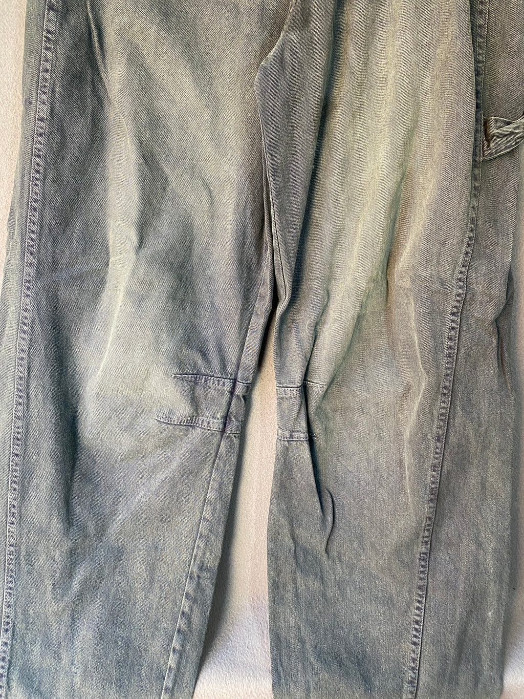 Jean baggy délavé vert-gris