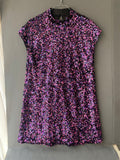 Robe à sequins violet et rose à col montant