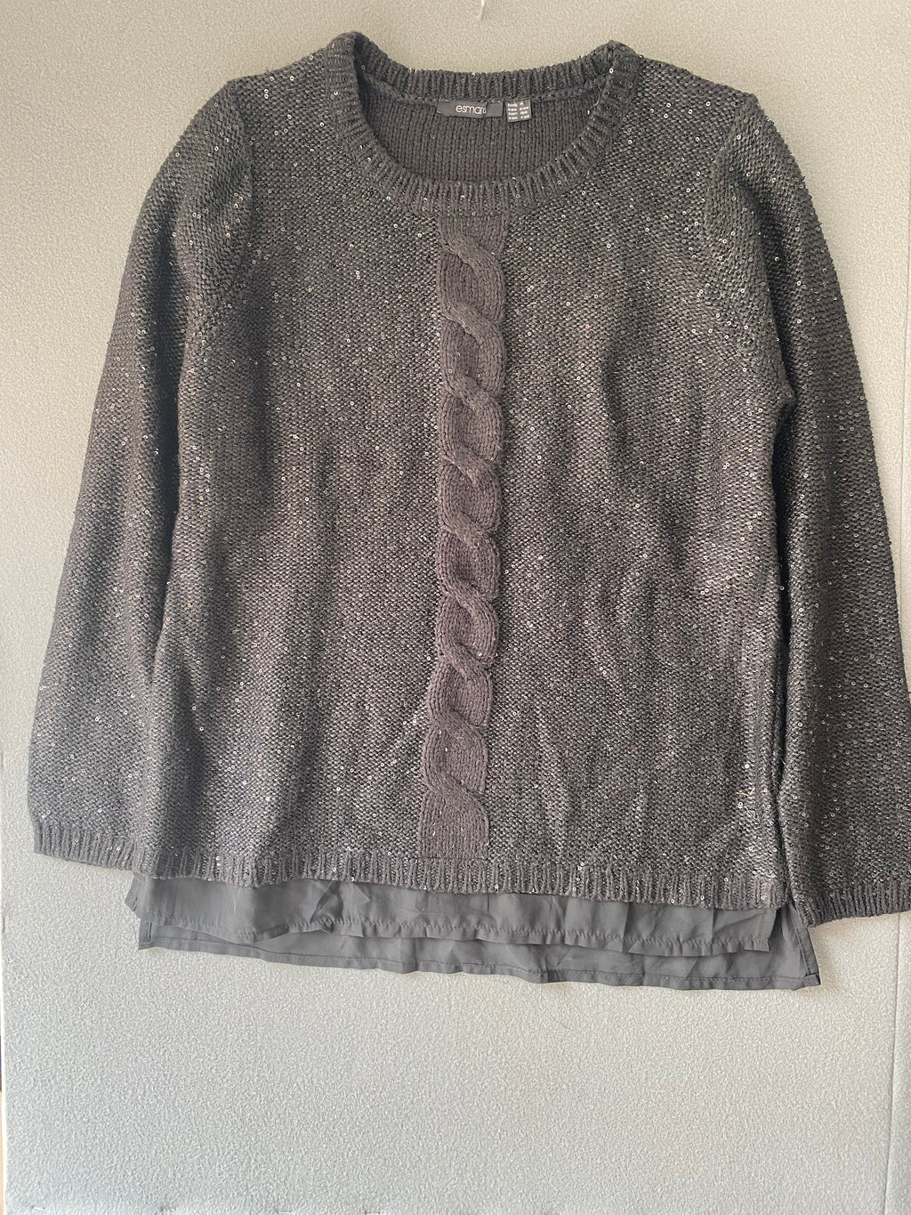 Pull noir à sequins et torsade effet 2 en 1
