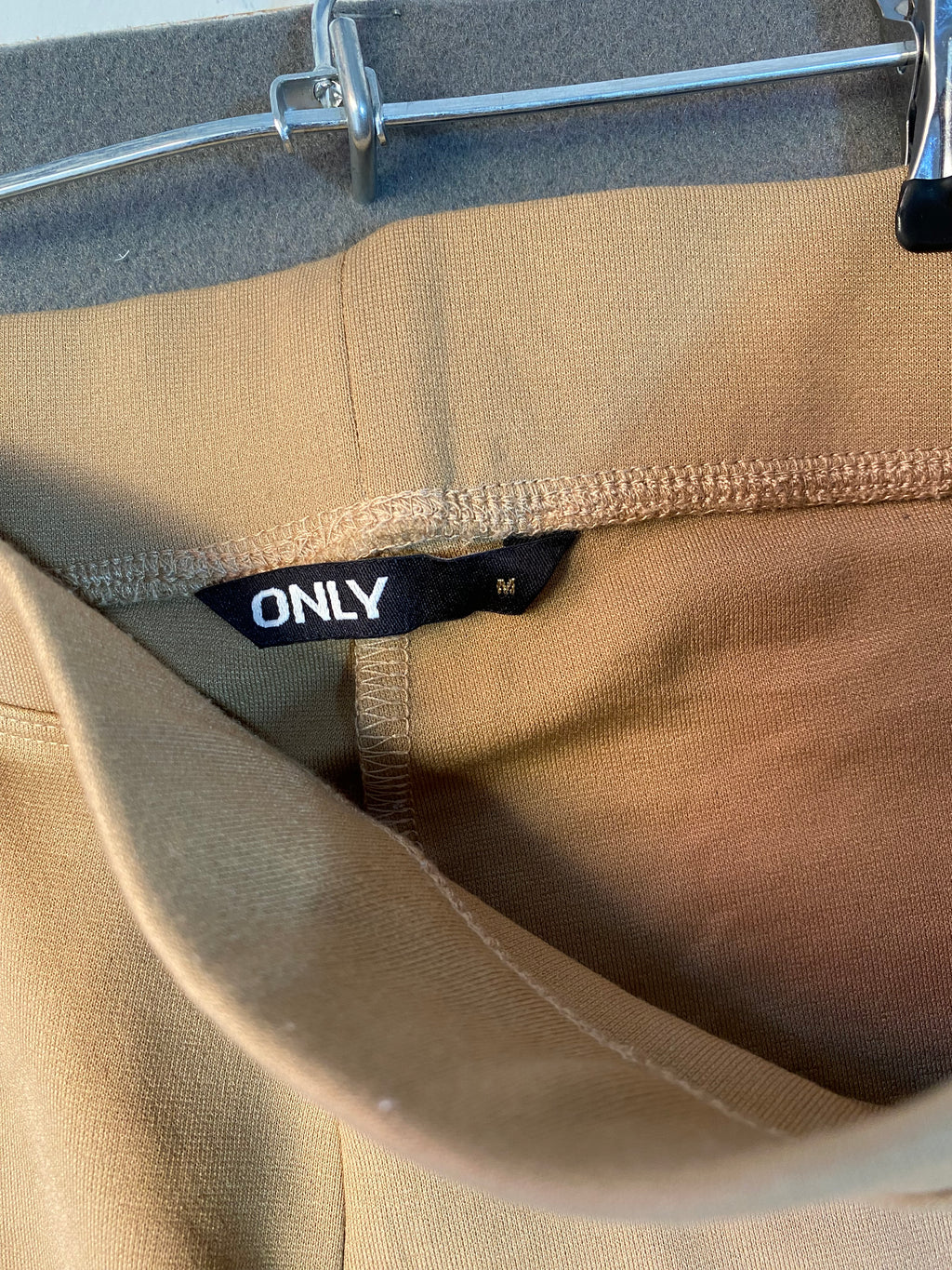 Pantalon flare en jersey camel