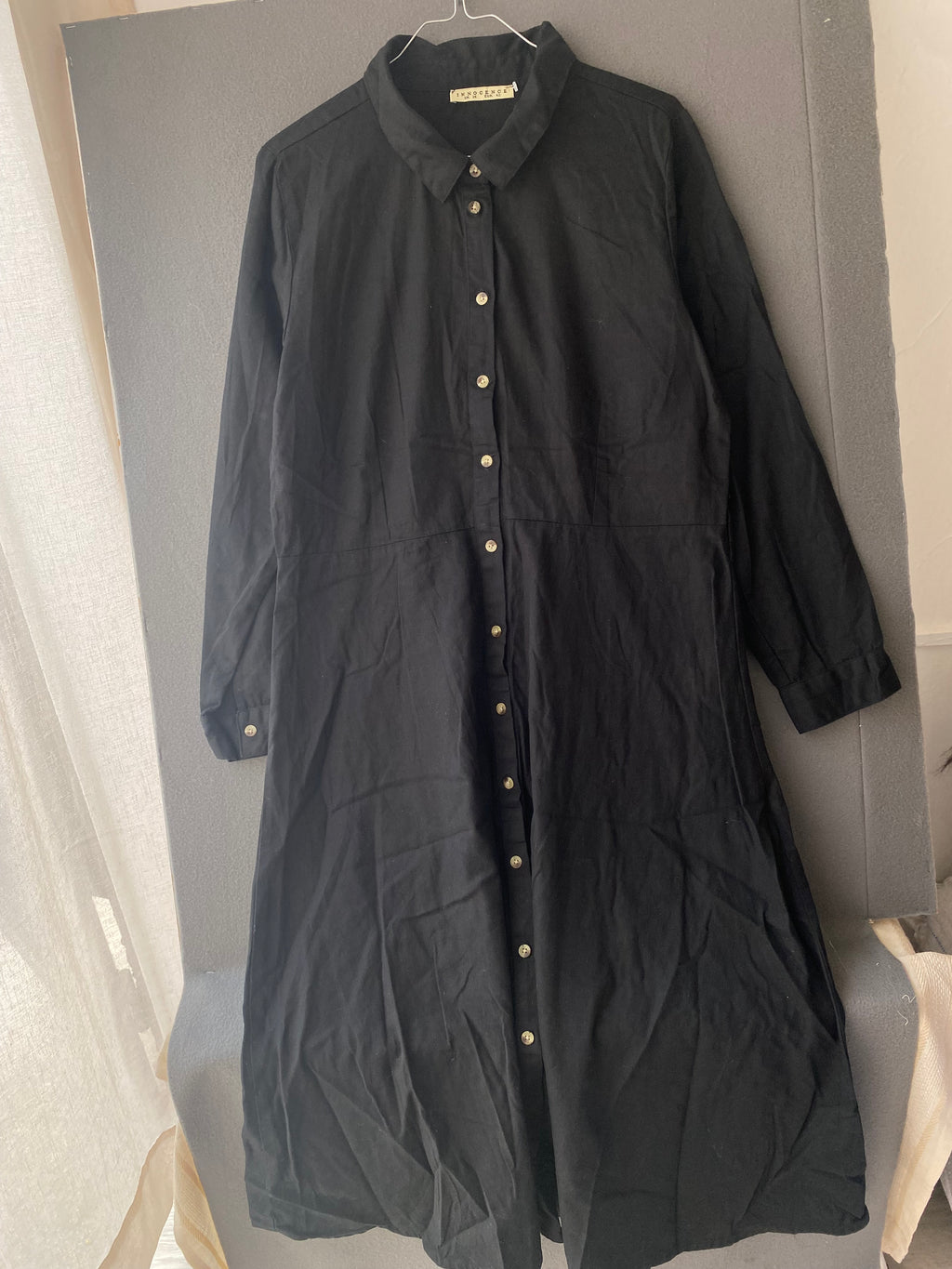 Robe chemise longue noire