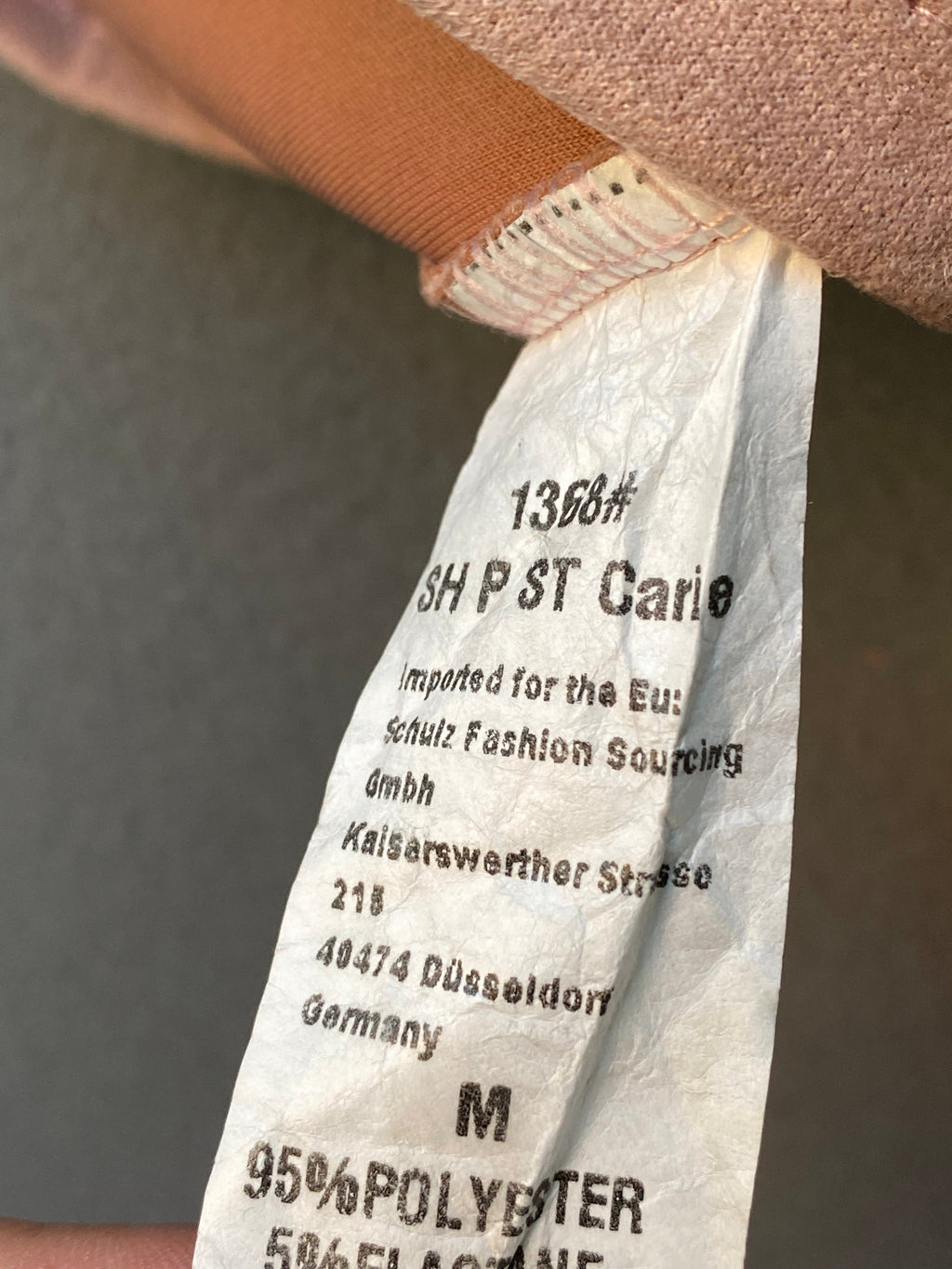 Mini-jupe en suédine rose à zip anneau