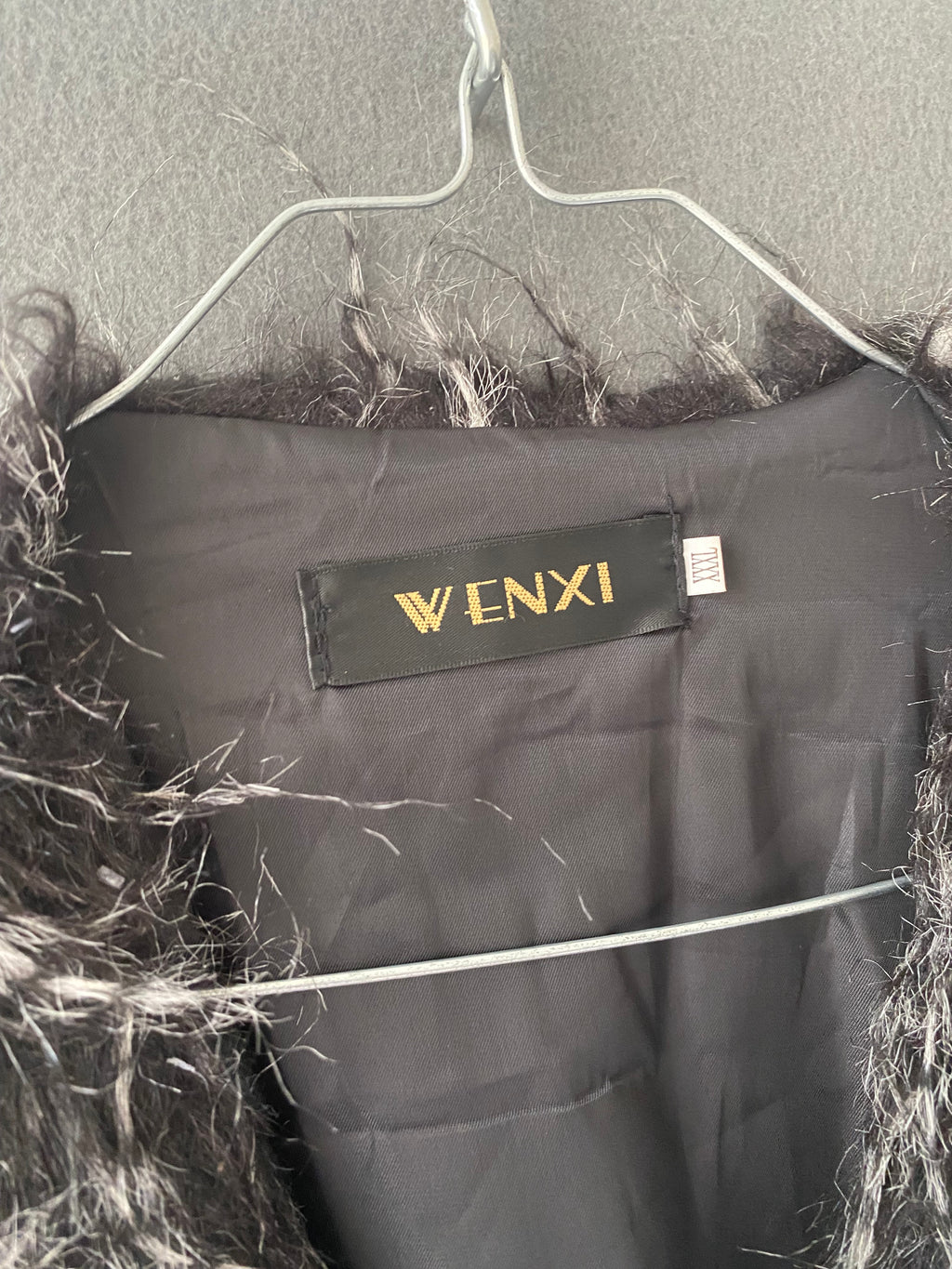 Veste bi-matière fausse fourrure et simili cuir noire