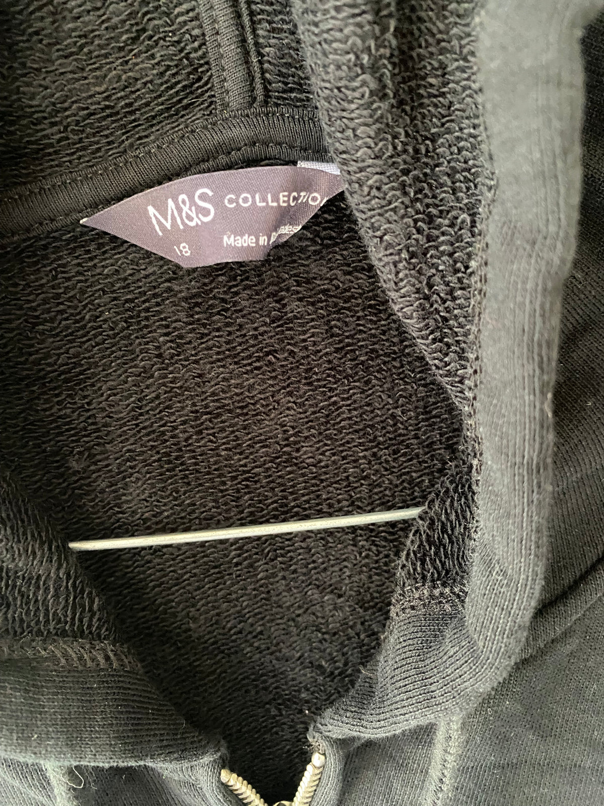 Sweat zippé à capuche noir