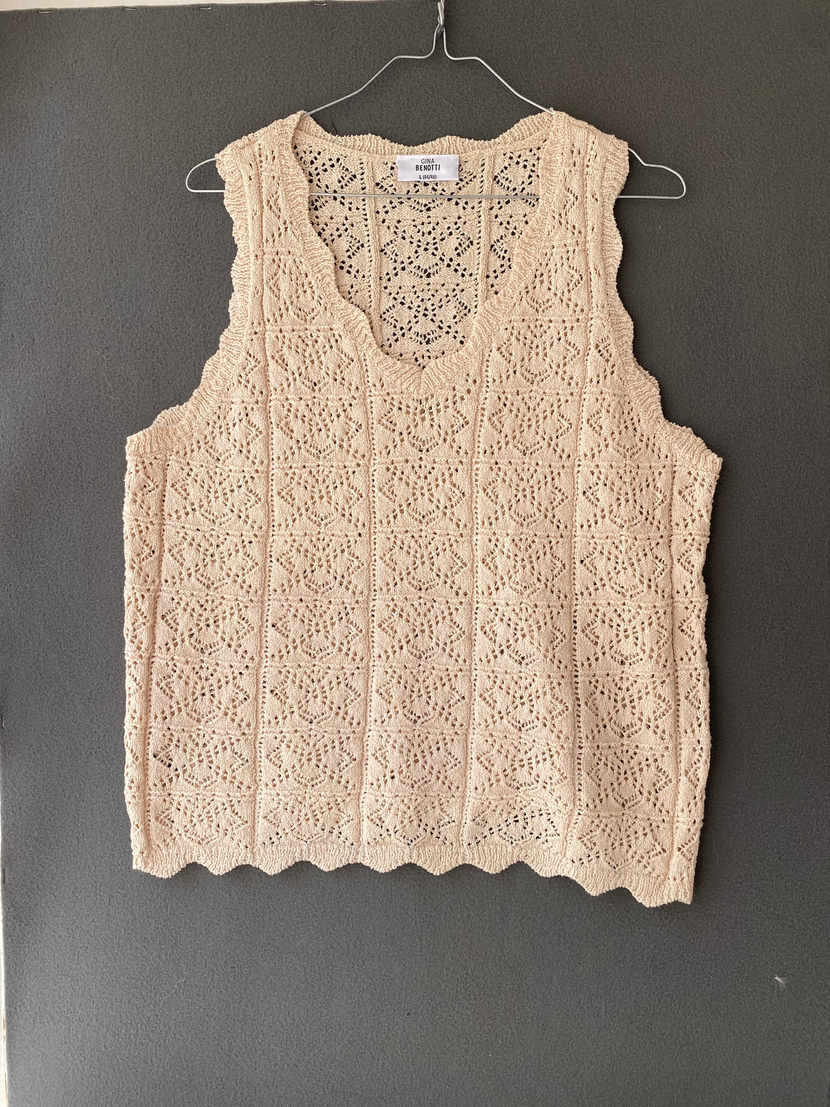Débardeur en maille crochet écru