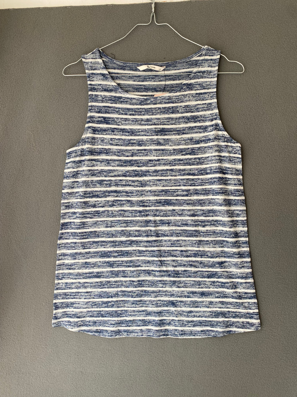 Débardeur rayé bleu et blanc