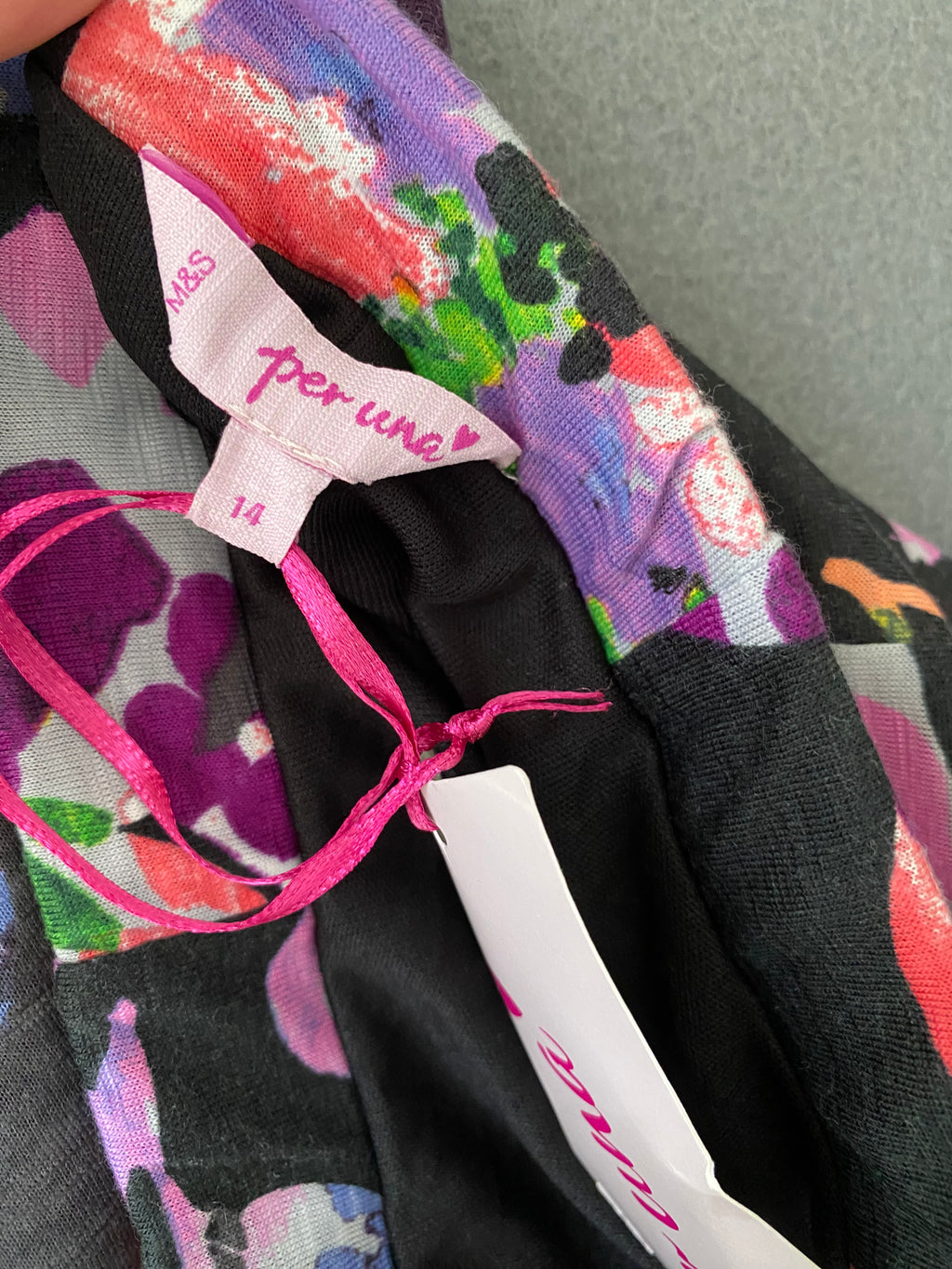 Jupe midi évasée à fleurs multicolores