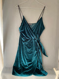 Robe portefeuille en velours vert canard