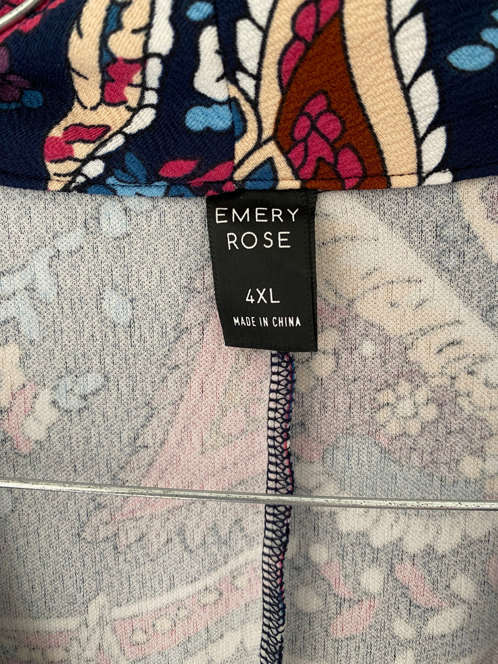 Veste fluide à imprimé cachemire marine et fuchsia